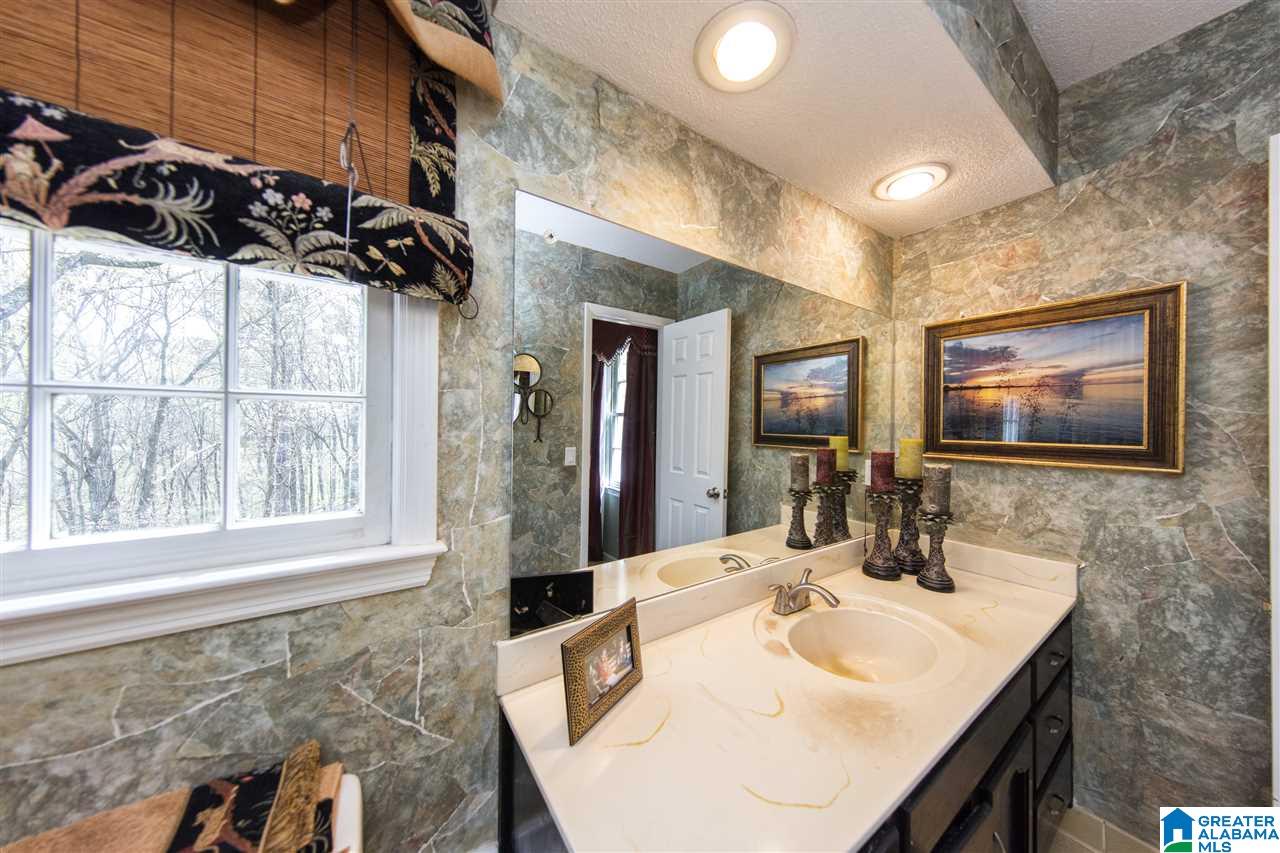 729 Dividing Ridge Drive Birmingham, AL 35244 - Photo 22 of 44