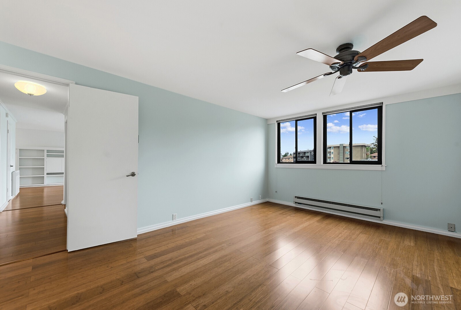 3717 Beach Drive Southwest, Unit 113 Seattle, WA 98116 - Photo 26 of 38