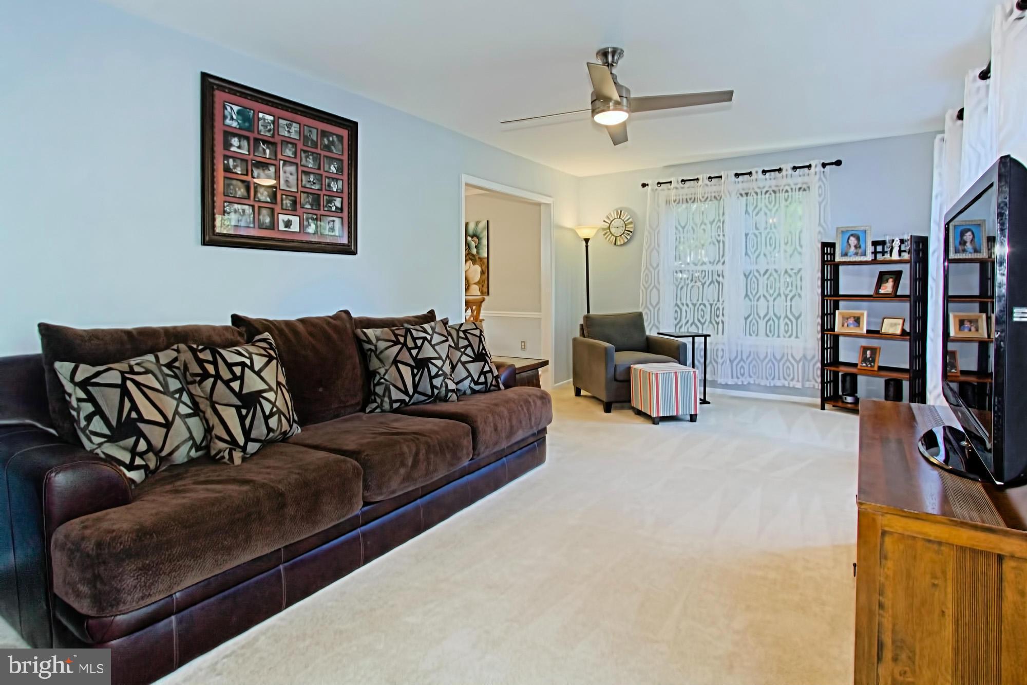 10041 Marshall Pond Road Burke, VA 22015 - Photo 4 of 30 Living Rm w/ lush carpet & beautiful natural light