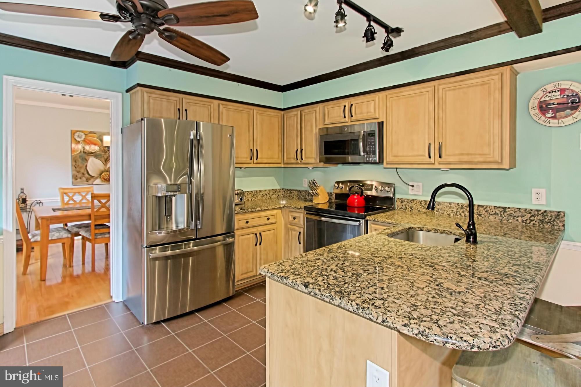10041 Marshall Pond Road Burke, VA 22015 - Photo 8 of 30 Fantastic updated Kitchen