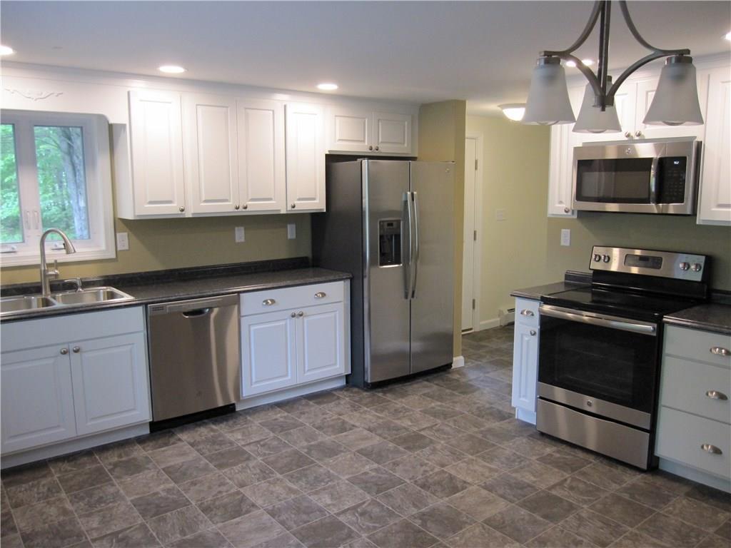 646 Ossipee Hill Road Waterboro, ME 04087 - Photo 3 of 33 Photo
