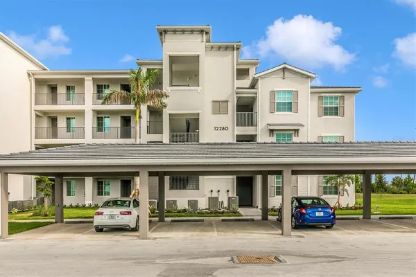 $2,000 | 12280 Wellen Golf Street, Unit 403, Venice, FL 34293