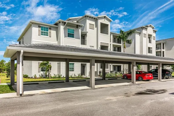 $2,000 | 12280 Wellen Golf Street, Unit 403, Venice, FL 34293