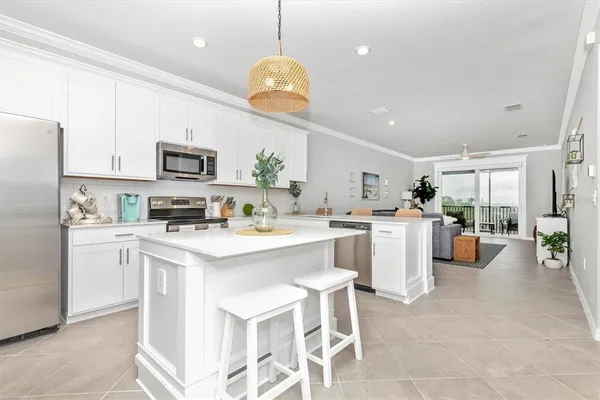 $2,000 | 12280 Wellen Golf Street, Unit 403, Venice, FL 34293