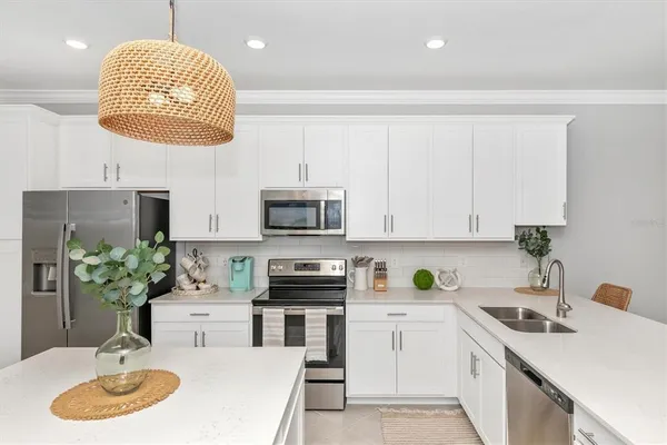 $2,000 | 12280 Wellen Golf Street, Unit 403, Venice, FL 34293