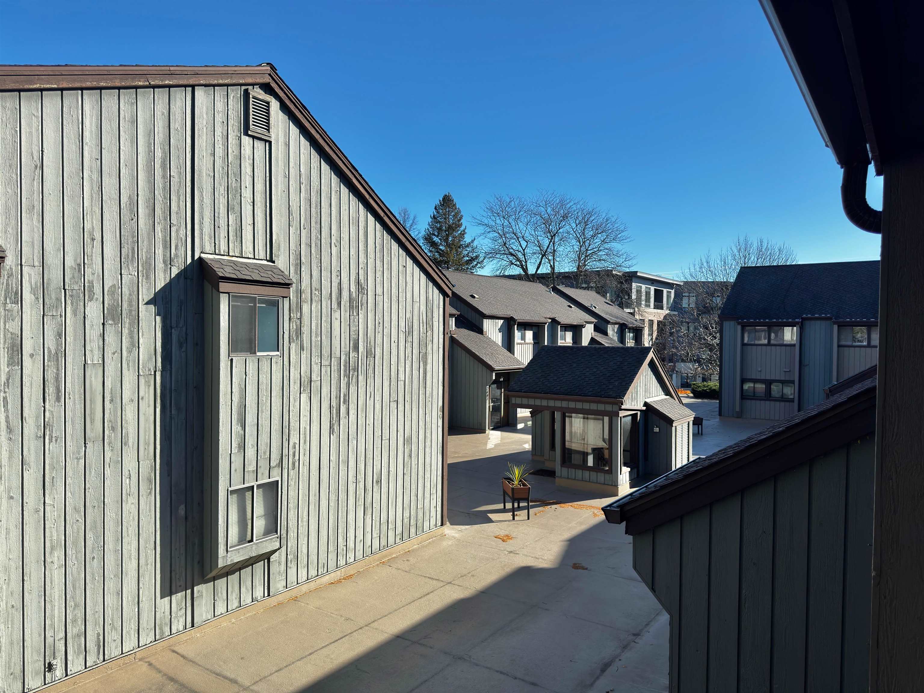 2803 Century Harbor Road, Unit 4 Middleton, WI 53562 - Photo 23 of 29