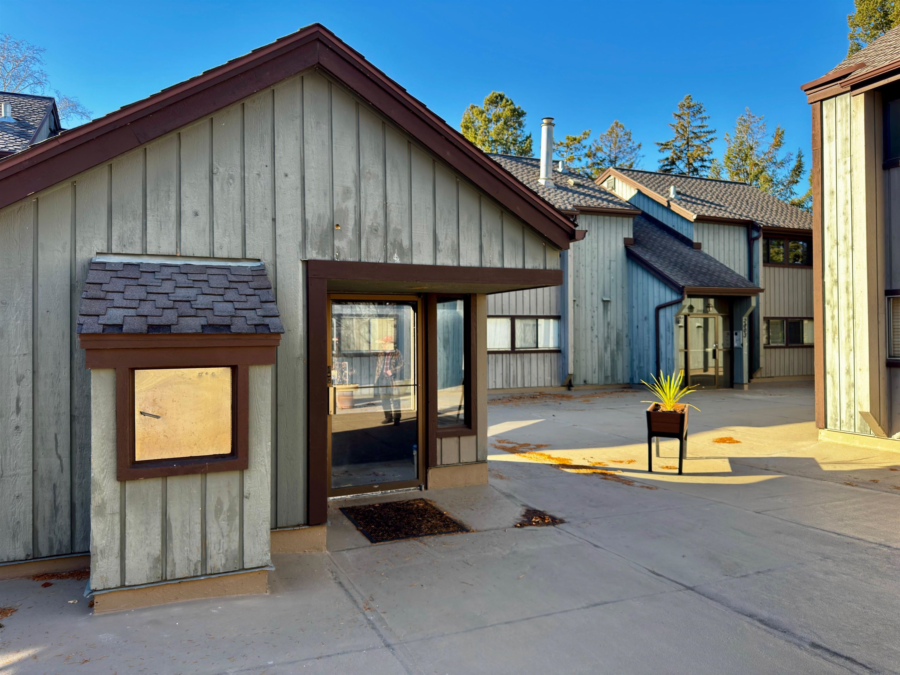 2803 Century Harbor Road, Unit 4 Middleton, WI 53562 - Photo 25 of 29