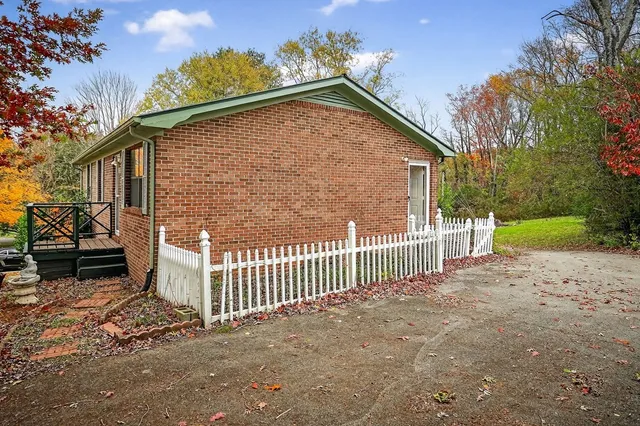 $279,900 | 3382 Dietz Drive, Cookeville, TN 38506