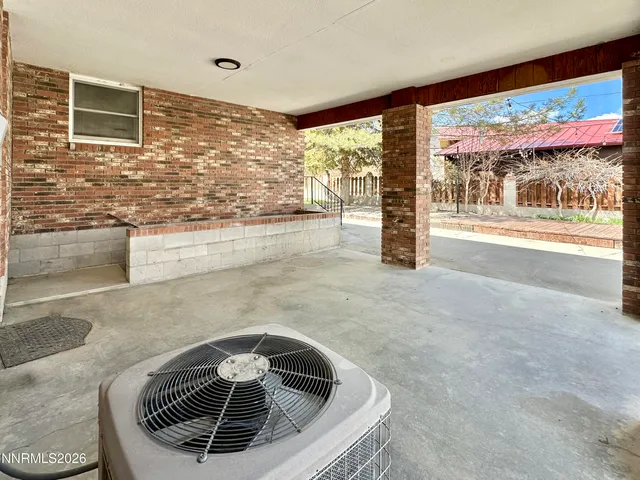 $499,900 | 250 West National Avenue, Winnemucca, NV 89445