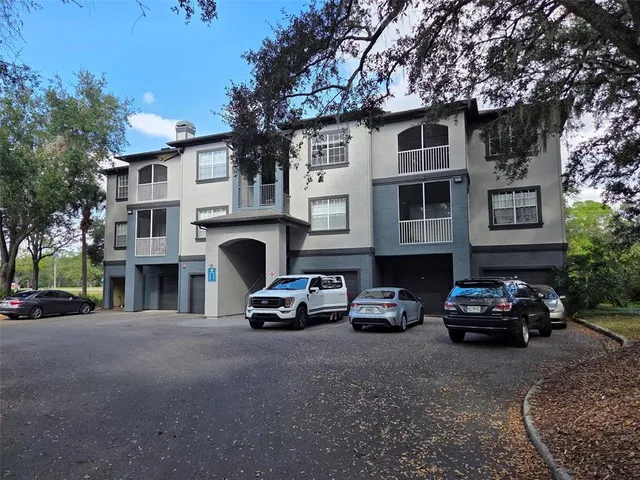 a car parked in front of a building