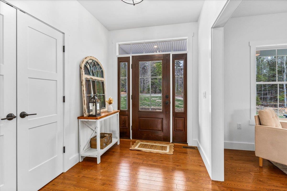 26 Meeting House Hill Road Deerfield, NH 03037 - Photo 13 of 60