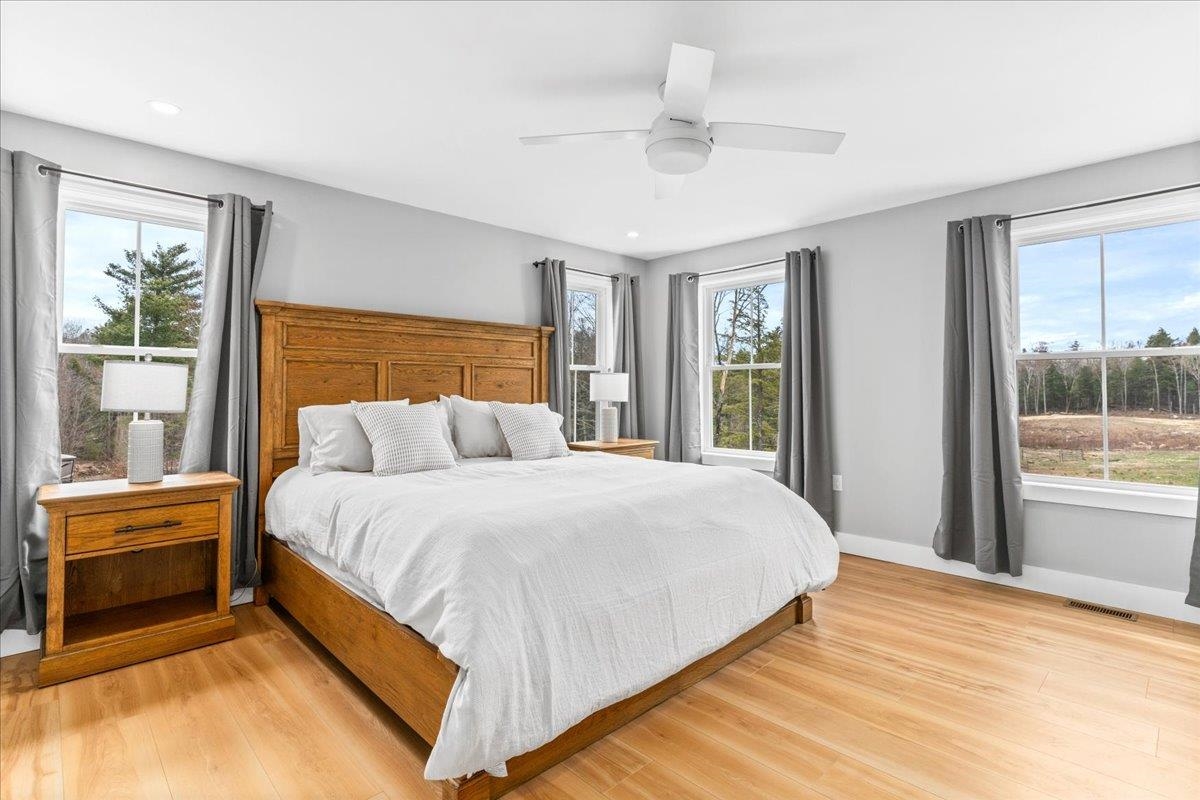 26 Meeting House Hill Road Deerfield, NH 03037 - Photo 33 of 60