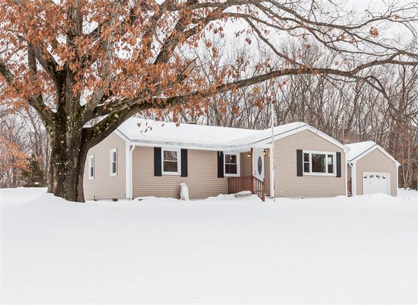 177 Old Lyman Road Chicopee, MA 01022 - Photo 3 of 30 Gallery Image 3
