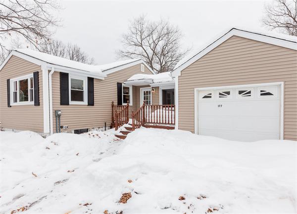 177 Old Lyman Road Chicopee, MA 01022 - Photo 4 of 30 Gallery Image 4