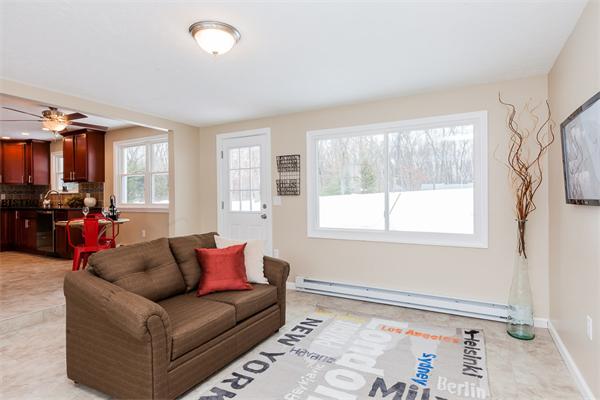 177 Old Lyman Road Chicopee, MA 01022 - Photo 7 of 30 Gallery Image 7