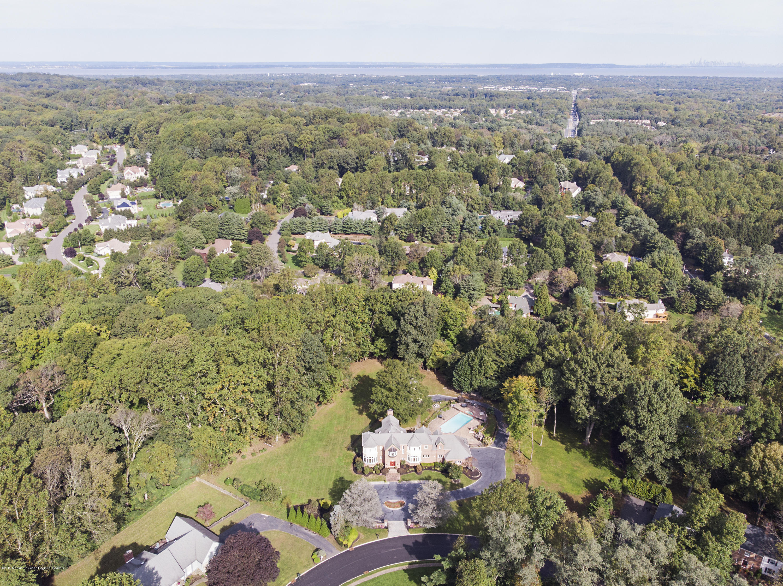 6 Fox Hunt Road Holmdel, NJ 07733 - Photo 33 of 42 036_Aerial
