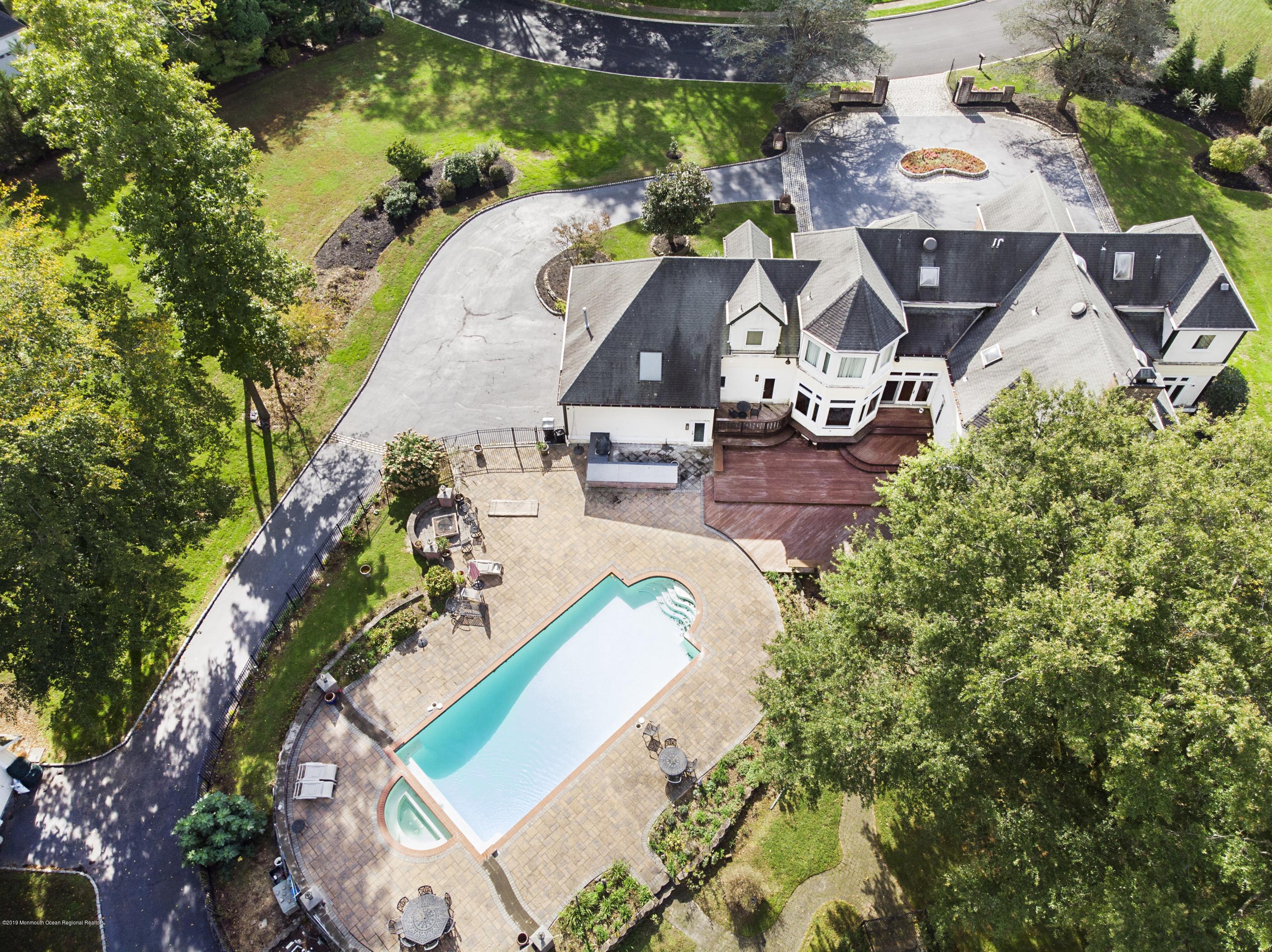 6 Fox Hunt Road Holmdel, NJ 07733 - Photo 34 of 42 037_Aerial