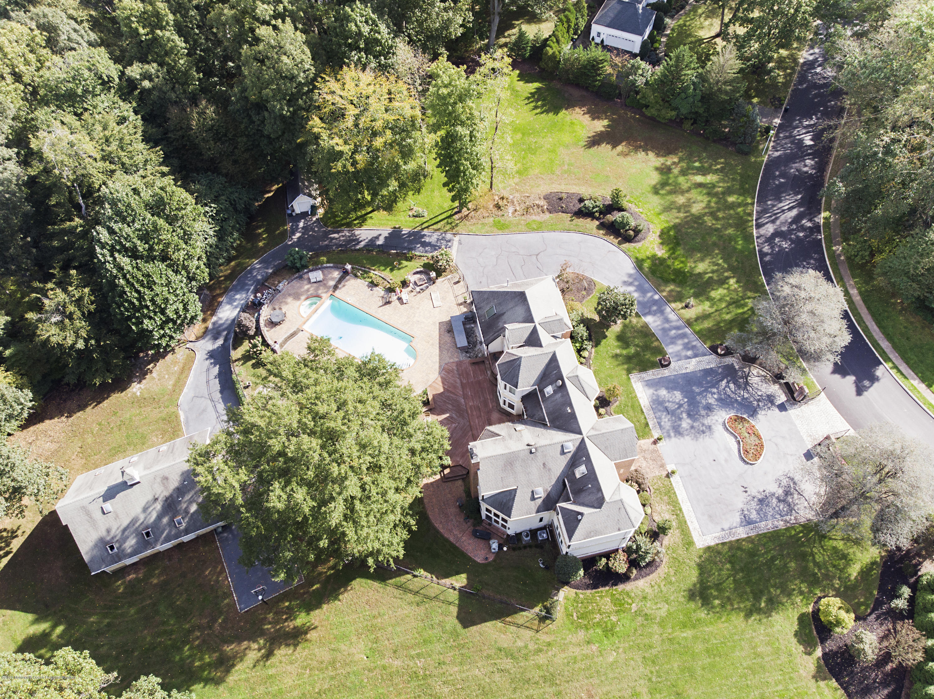 6 Fox Hunt Road Holmdel, NJ 07733 - Photo 37 of 42 040_Aerial