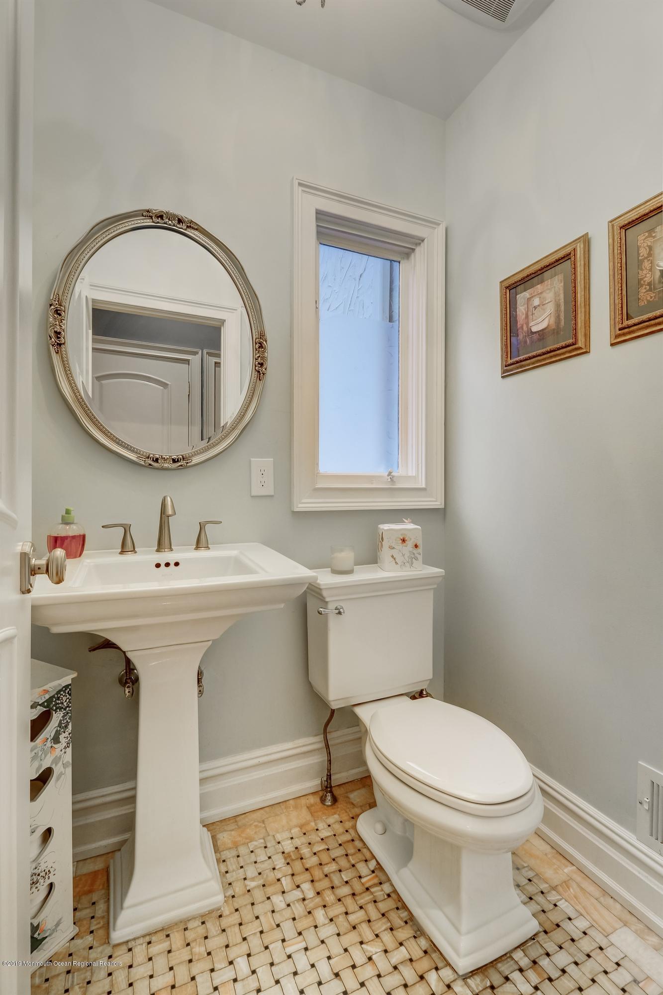 6 Fox Hunt Road Holmdel, NJ 07733 - Photo 8 of 42 011_Powder room