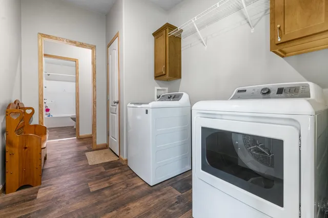 $400,000 | 3583 Pine Ridge Road, Brainerd, MN 56401