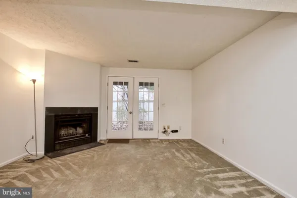 $3,000 | 1915 Belmont Ridge Court, Reston, VA 20191