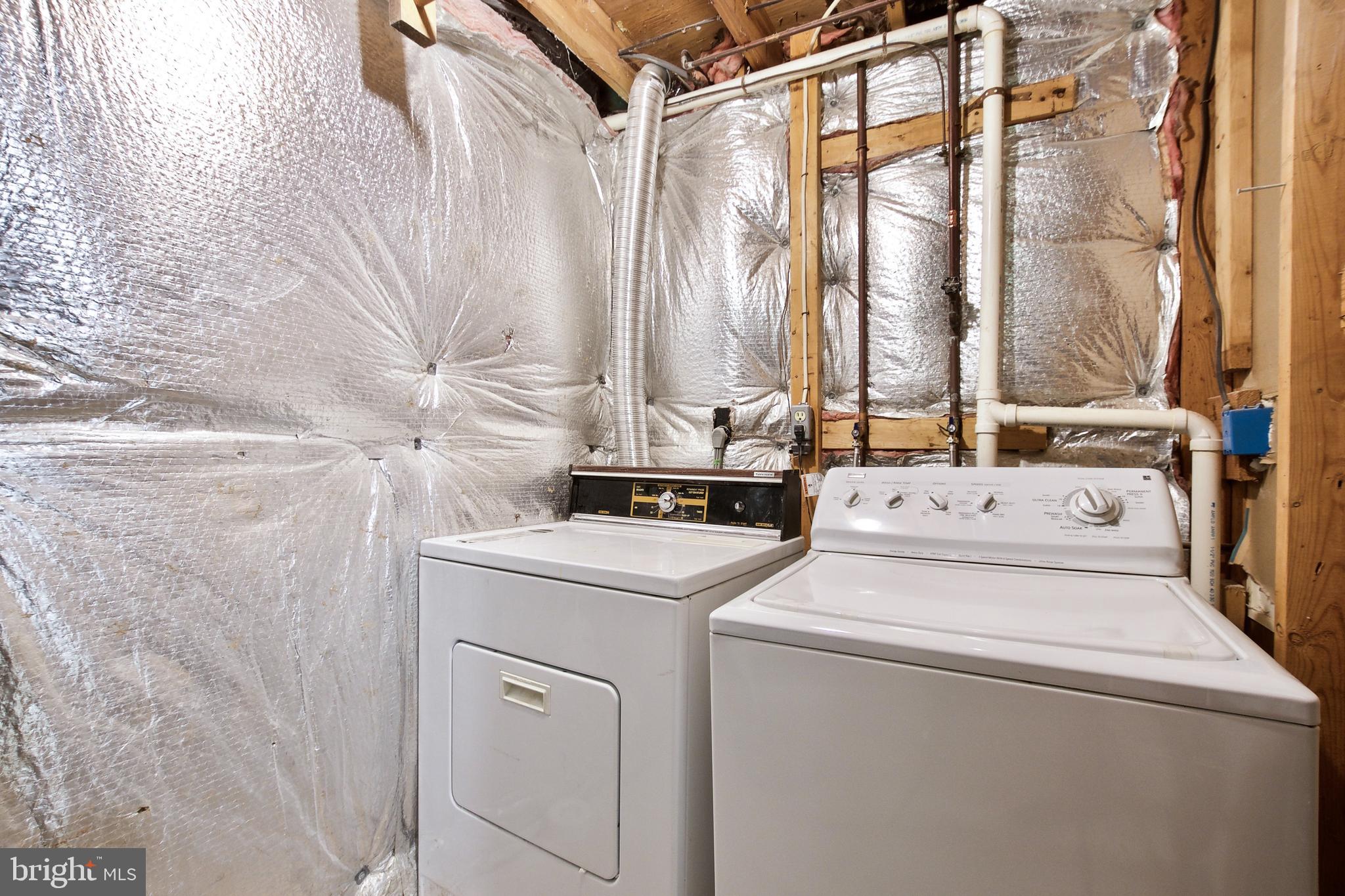 1915 Belmont Ridge Court Reston, VA 20191 - Photo 29 of 34 LANDRY IN UNIT BASEMENT