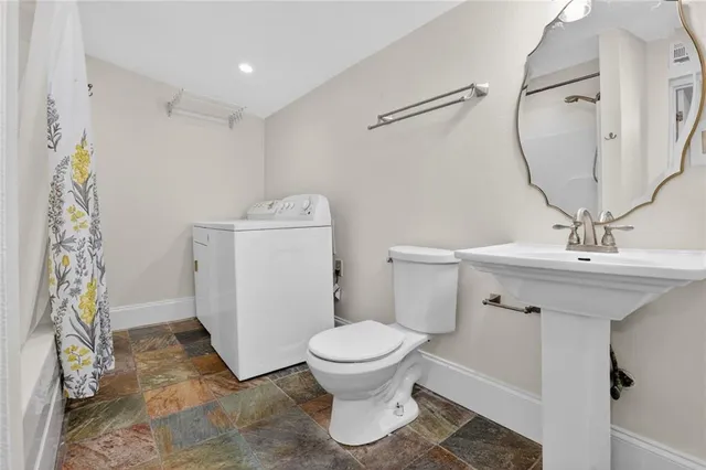 $2,700 | 533 Valmont Street, New Orleans, LA 70115