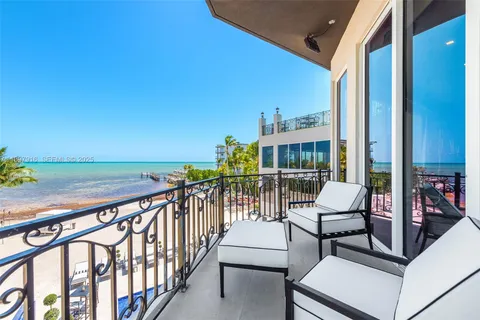 $24,995,000 | 82719 Old Highway, Islamorada, FL 33036