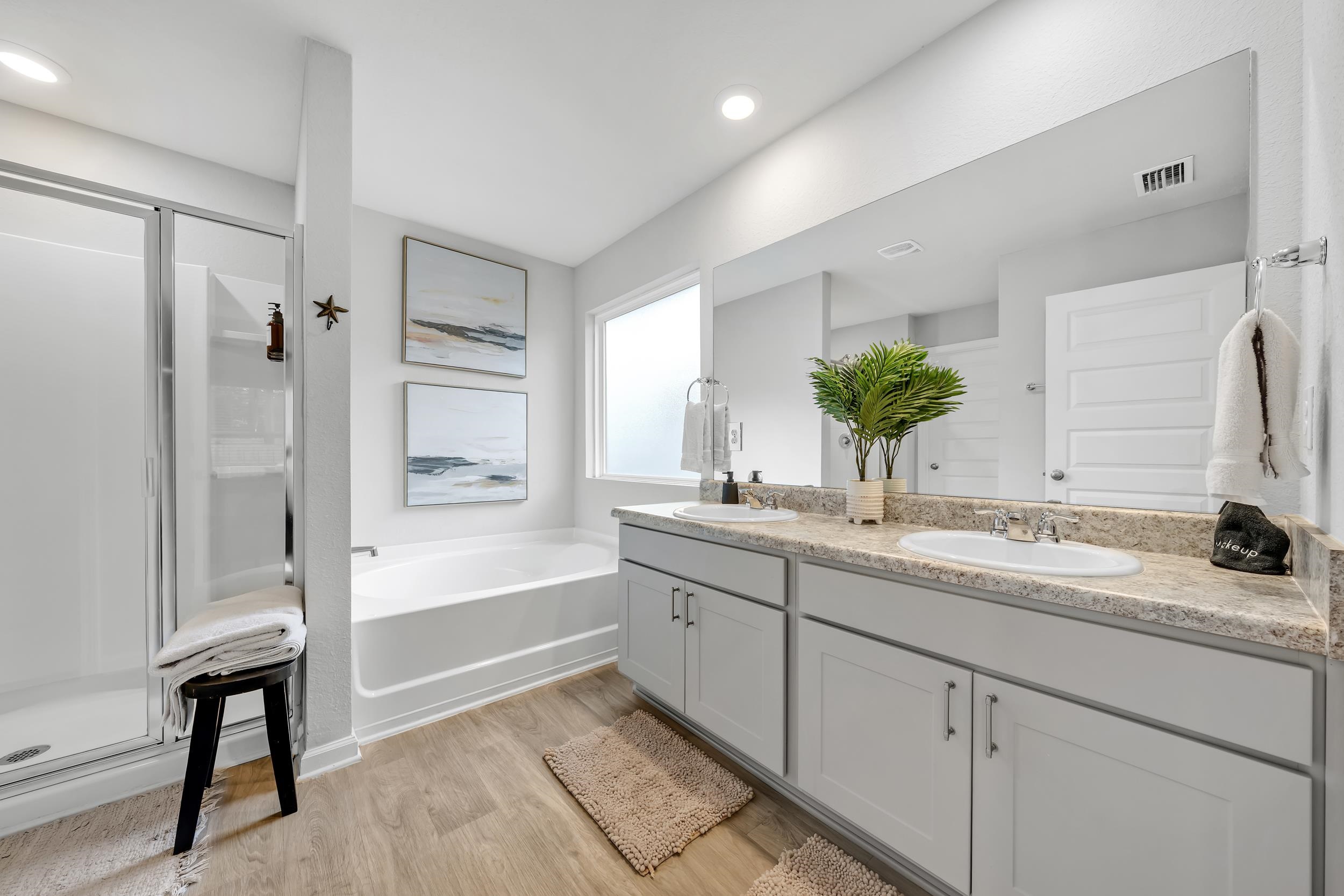 257 Burnston Way Foley, AL 36535 - Photo 23 of 42 Bathroom