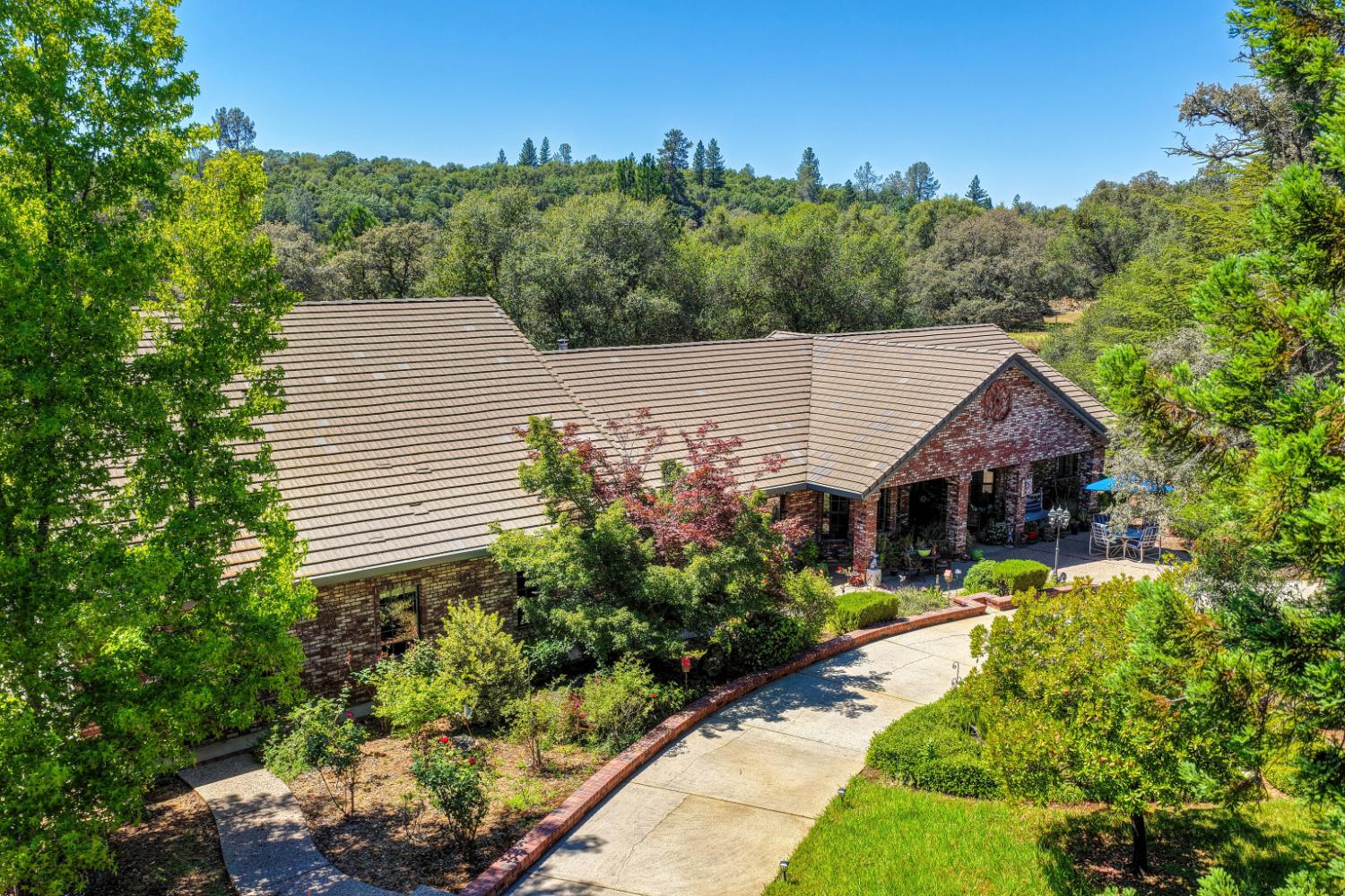 23234 Hidden Ranch Road Auburn, CA 95602 - Photo 5 of 81