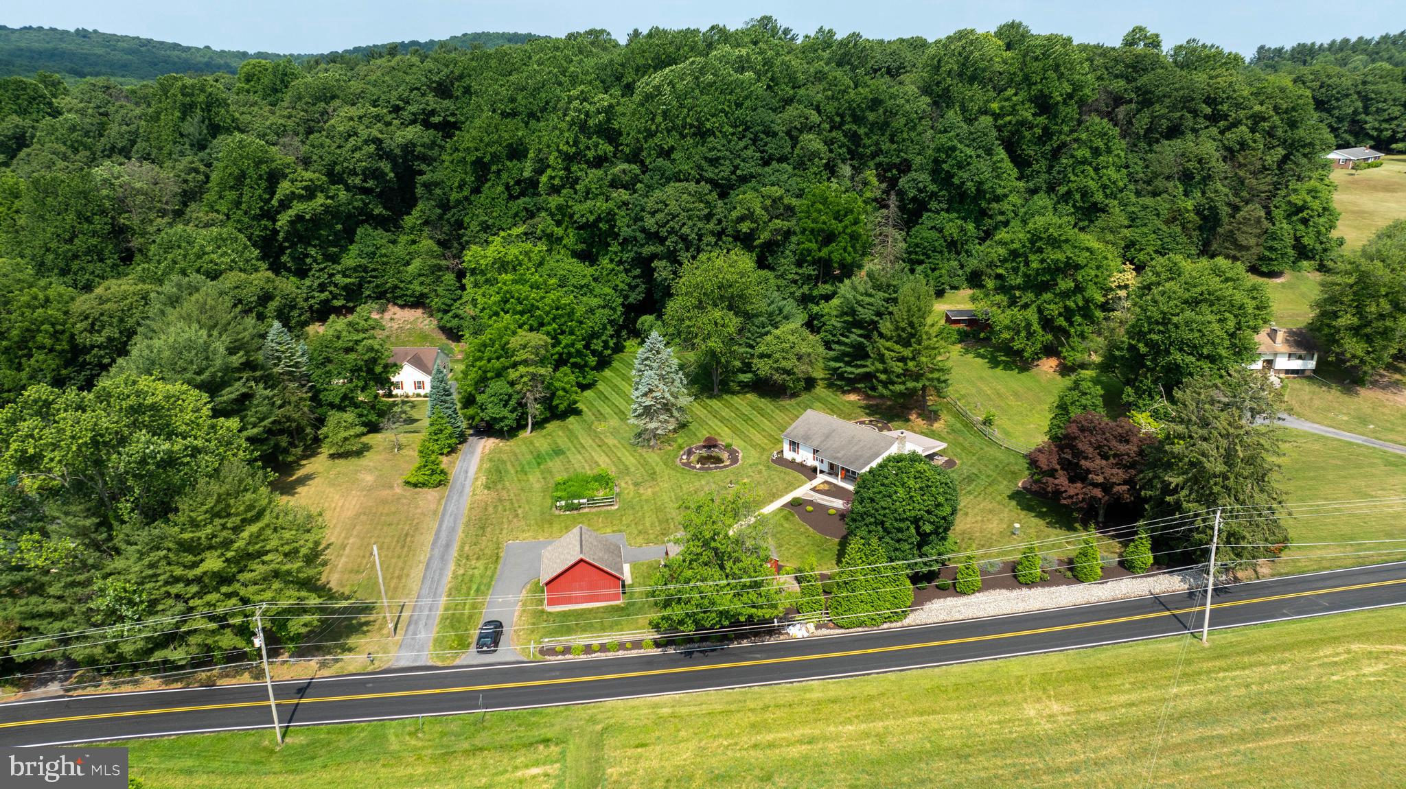526 Freemansville Road Reading, PA 19607 - Photo 6 of 46 Gallery Image 6