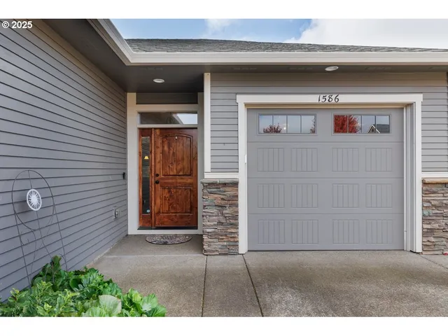 a view of front door