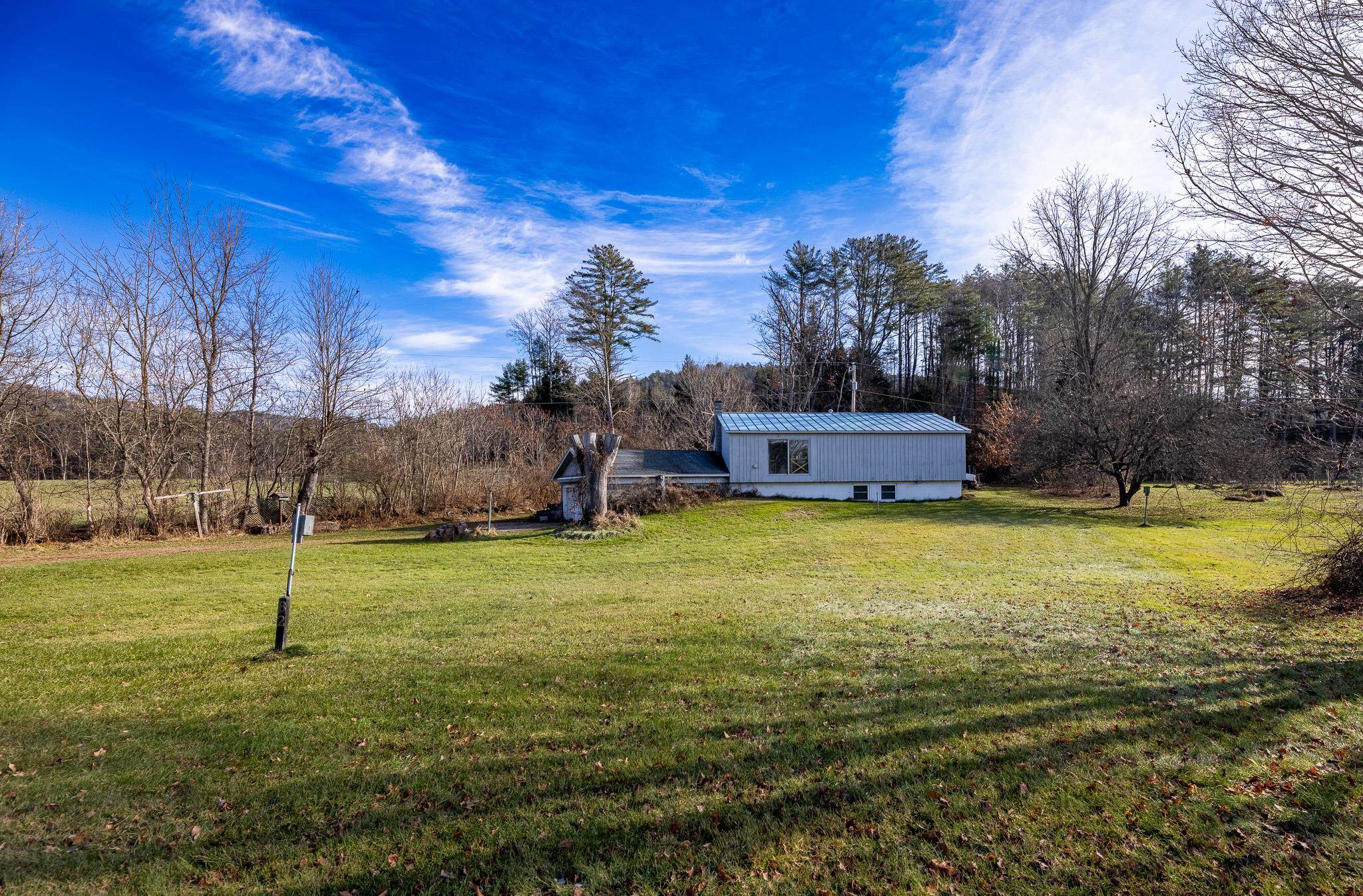 82 River Road Lyme, NH 03768 - Photo 3 of 22