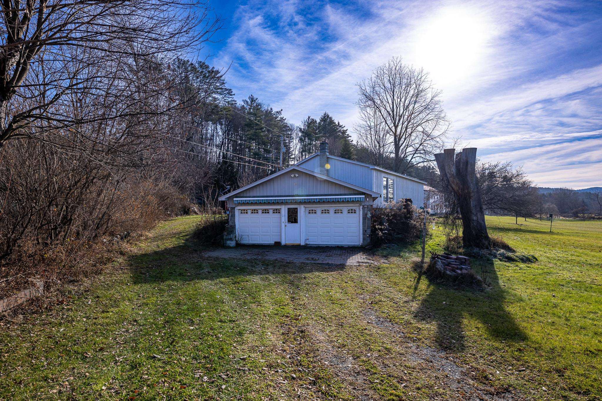 82 River Road Lyme, NH 03768 - Photo 4 of 22