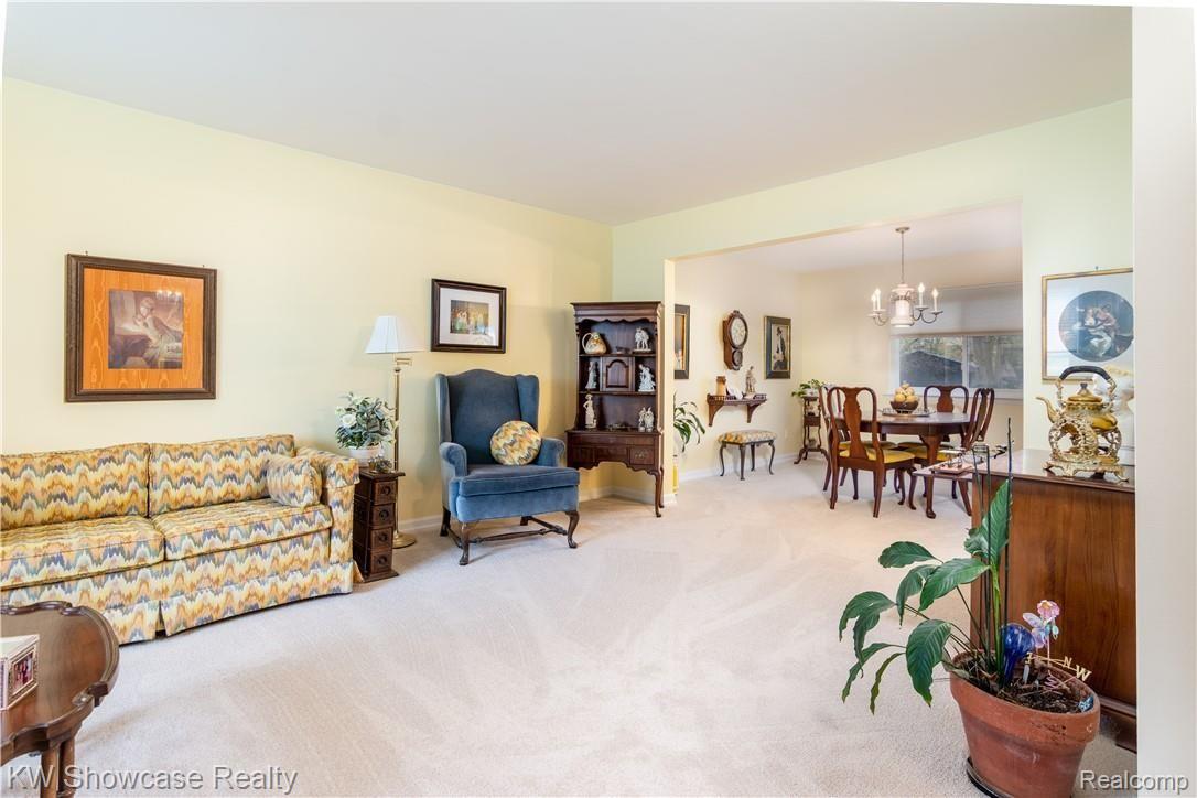 29977 High Valley Road Farmington, MI 48331 - Photo 10 of 34 High Valley-1-2.jpg
