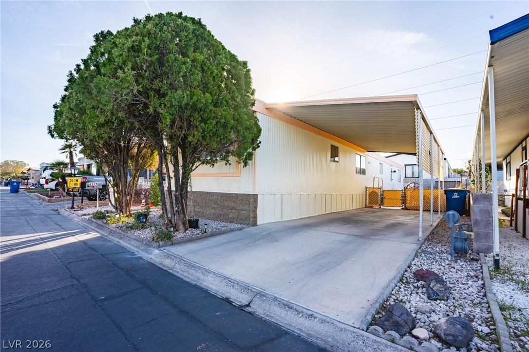 4577 Royal Ridge Boulevard, Unit 131 Las Vegas, NV 89103 - Photo 24 of 26