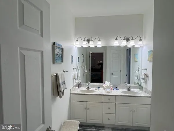 $335,000 | 3 Bayberry Street, Unit 2, Georgetown, DE 19947