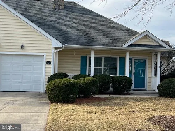 $335,000 | 3 Bayberry Street, Unit 2, Georgetown, DE 19947