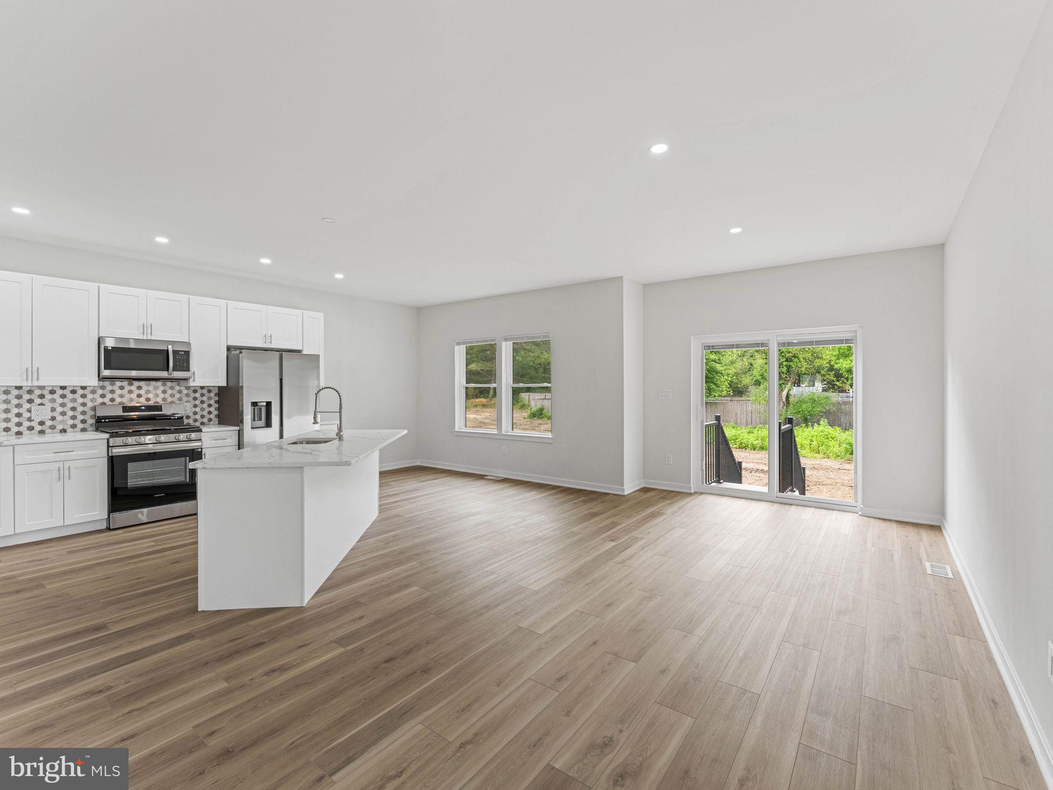 423 Almonesson Road Blackwood, NJ 08012 - Photo 12 of 40 Bright, open kitchen with serene views.
