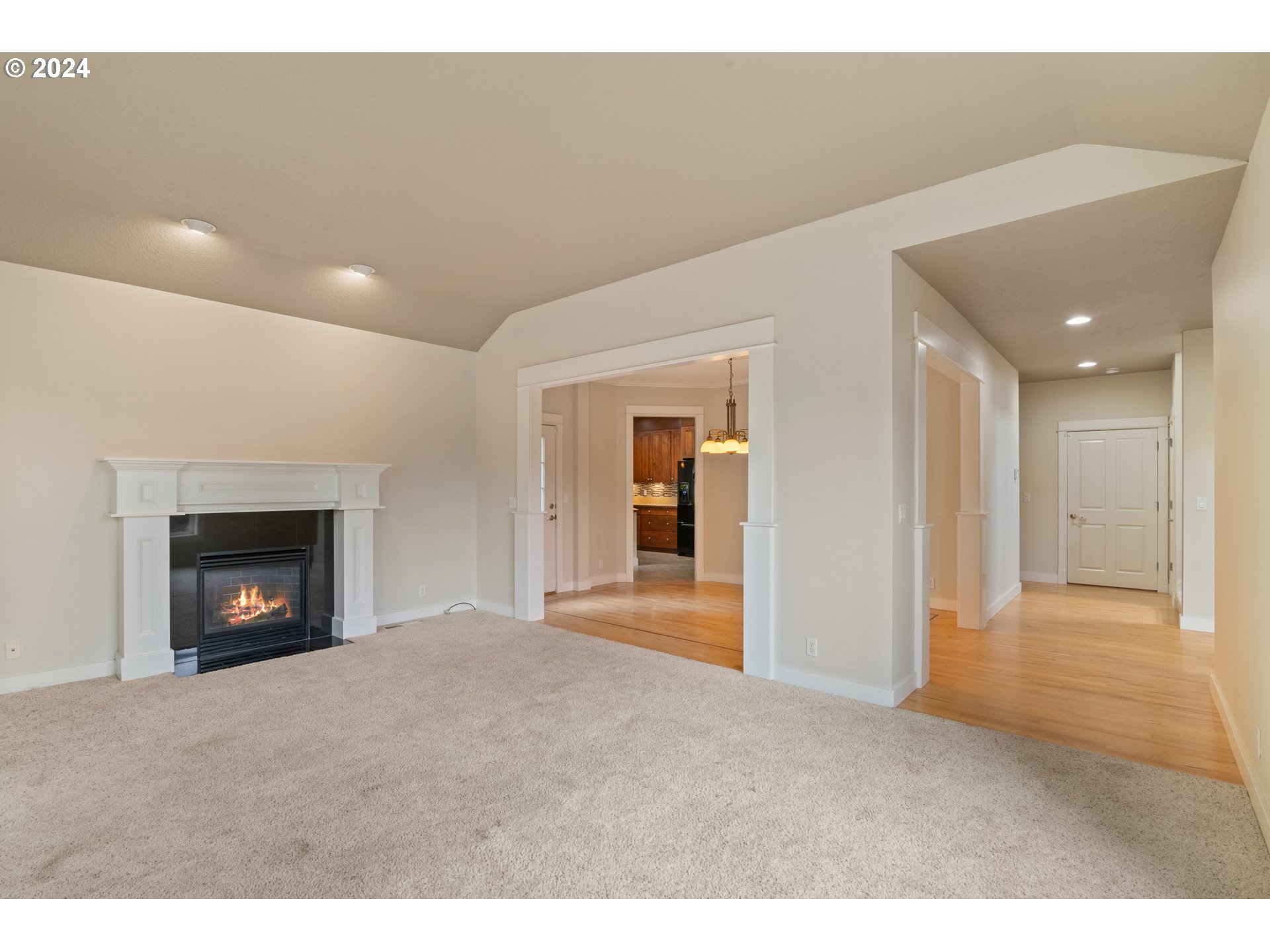 22140 Northeast Chinook Way Fairview, OR 97024 - Photo 6 of 26