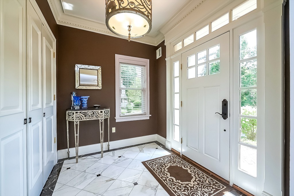 61 Prospect Street Needham, MA 02492 - Photo 3 of 30 Gallery Image 3
