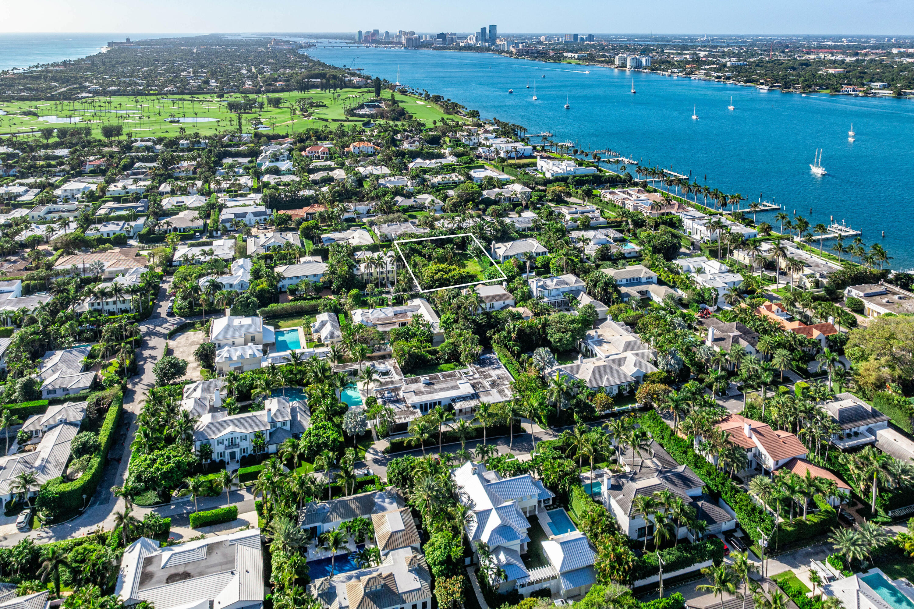324 Eden Road Palm Beach, FL 33480 - Photo 21 of 23 019-324EdenRoad-PalmBeach-FL-33480-FULL