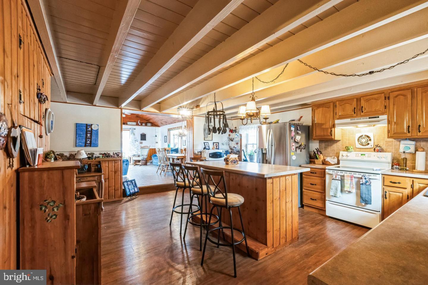 111 Mine Run Road Schwenksville, PA 19473 - Photo 34 of 60 a open kitchen with stainless steel appliances granite countertop lots of counter top space