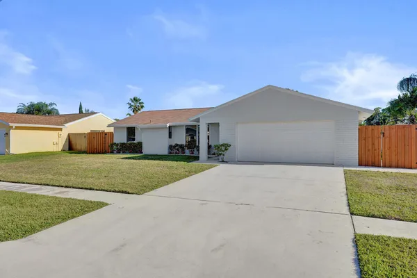 $533,900 | 5080 Little Beth Drive South, Boynton Beach, FL 33472