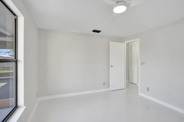 $533,900 | 5080 Little Beth Drive South, Boynton Beach, FL 33472