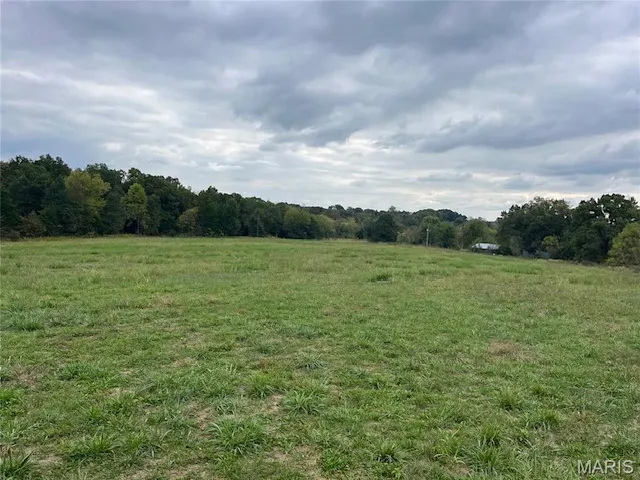 $599,000 | 28 Monroe Hills Lane, Linn, MO 65051