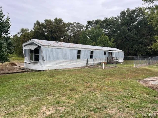 $599,000 | 28 Monroe Hills Lane, Linn, MO 65051