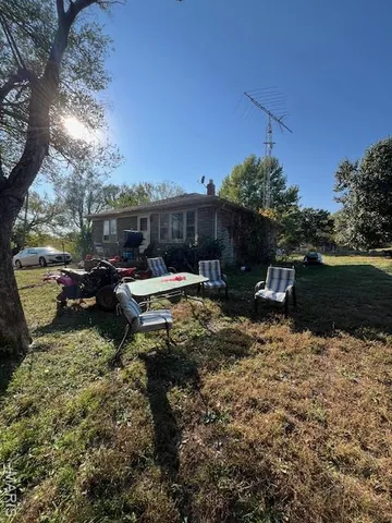 $599,000 | 28 Monroe Hills Lane, Linn, MO 65051