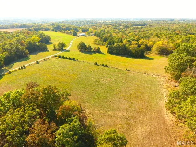 $599,000 | 28 Monroe Hills Lane, Linn, MO 65051