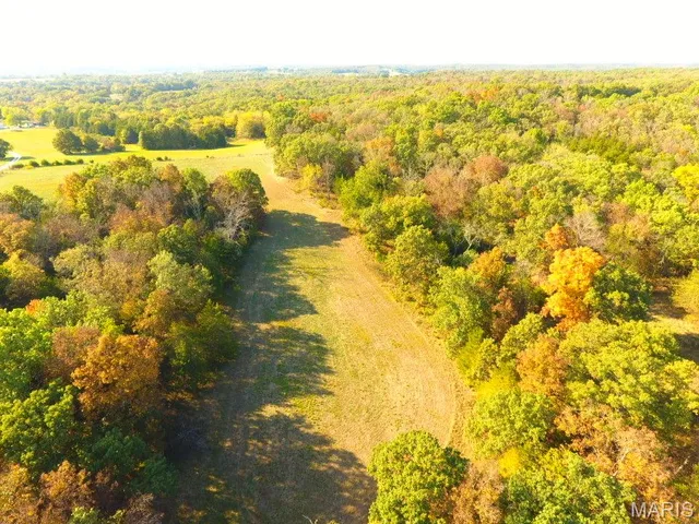 $599,000 | 28 Monroe Hills Lane, Linn, MO 65051